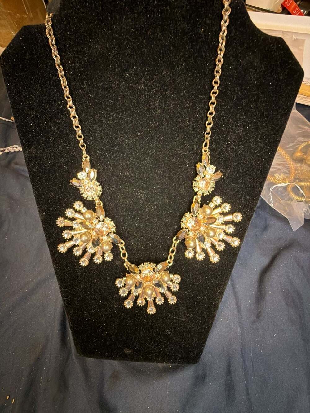 Banana Republic Crystal And Faux Pearl Gold Tone Statement Necklace